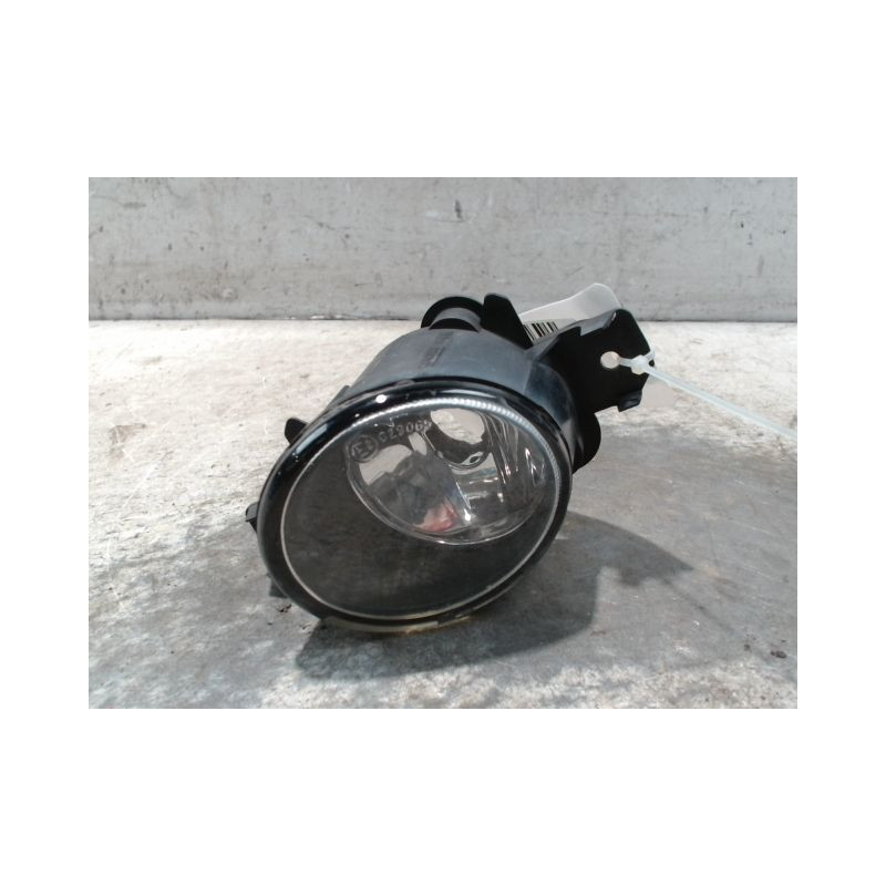 PHARE ANTIBROUILLARD AVANT GAUCHE RENAULT CLIO