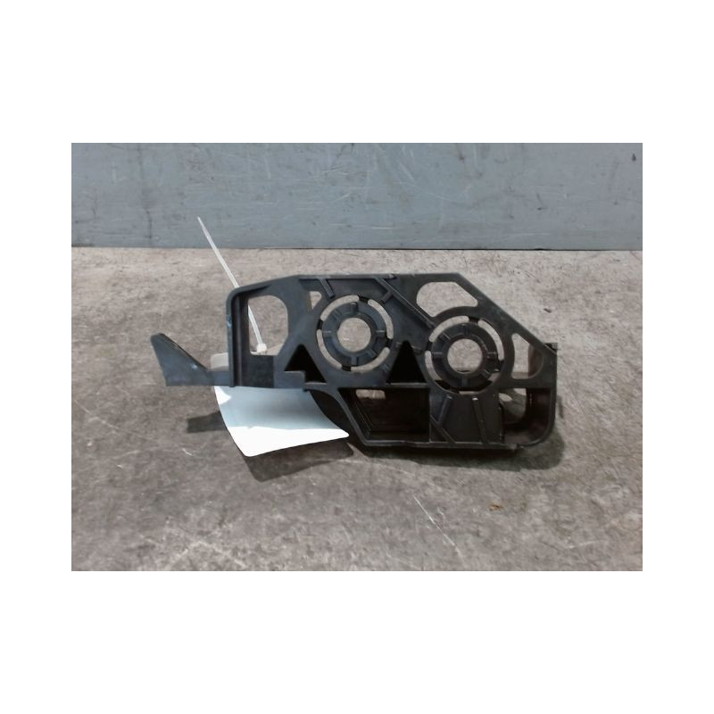 SUPPORT PARE-CHOC AVG PEUGEOT 308 2007-