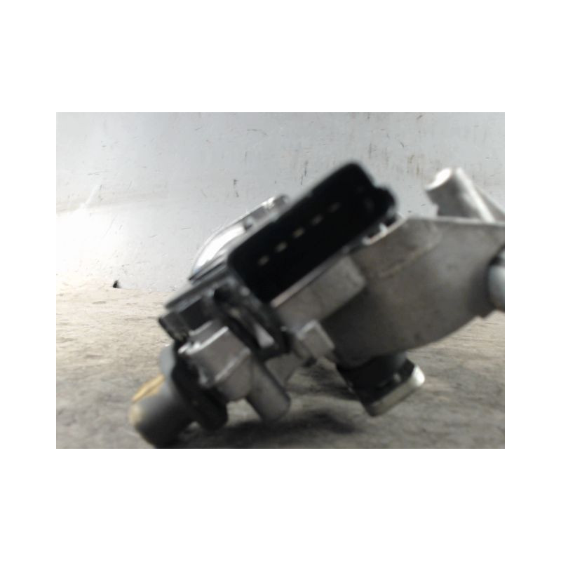 MECANISME ESSUIE-GLACE AVANT TOYOTA AYGO 5P