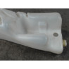 RESERVOIR LAVE-GLACE AVANT RENAULT CLIO III 2009-