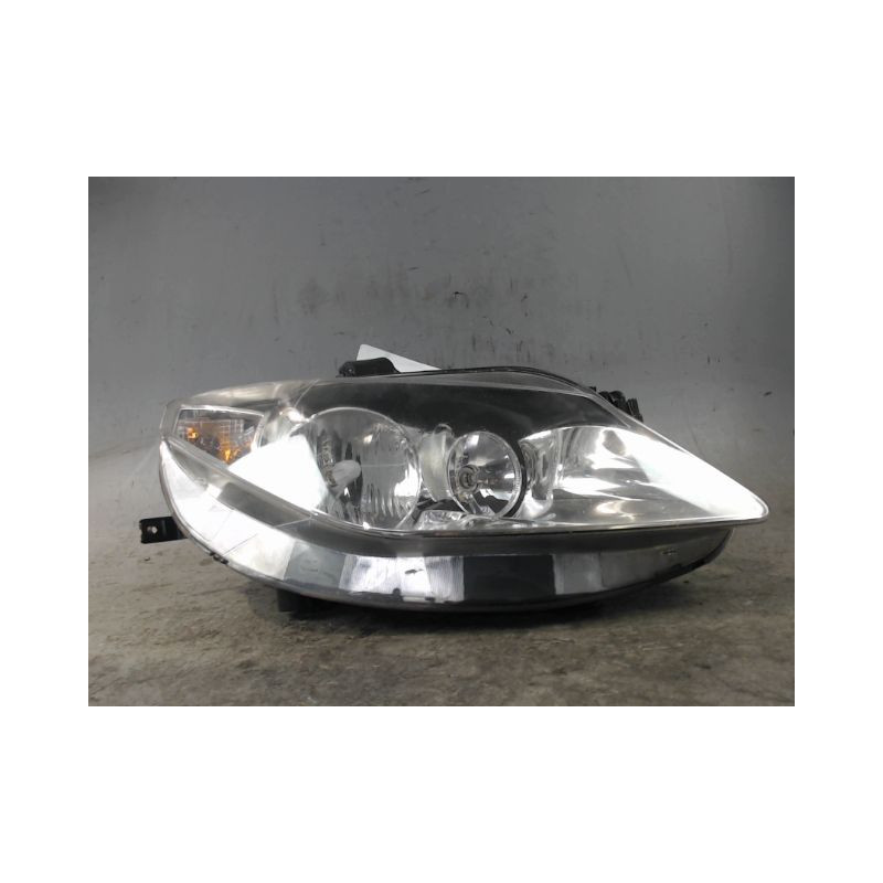 PHARE DROIT SEAT IBIZA 2006-