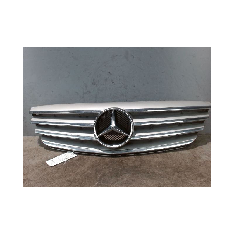 CALANDRE MERCEDES CLASSE B 05-08