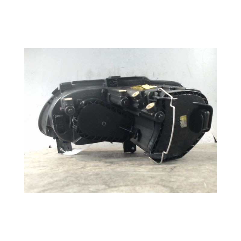 PHARE DROIT VOLKSWAGEN CADDY