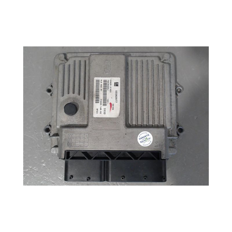 CALCULATEUR MOTEUR OPEL AGILA