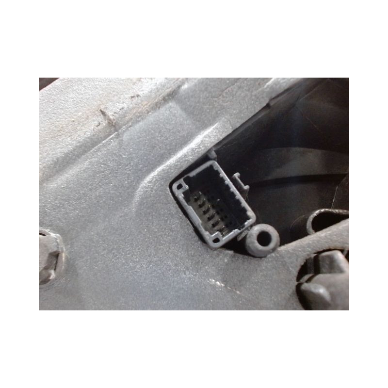 RETROVISEUR EXTERIEUR ELECTRIQUE DROIT RENAULT CLIO