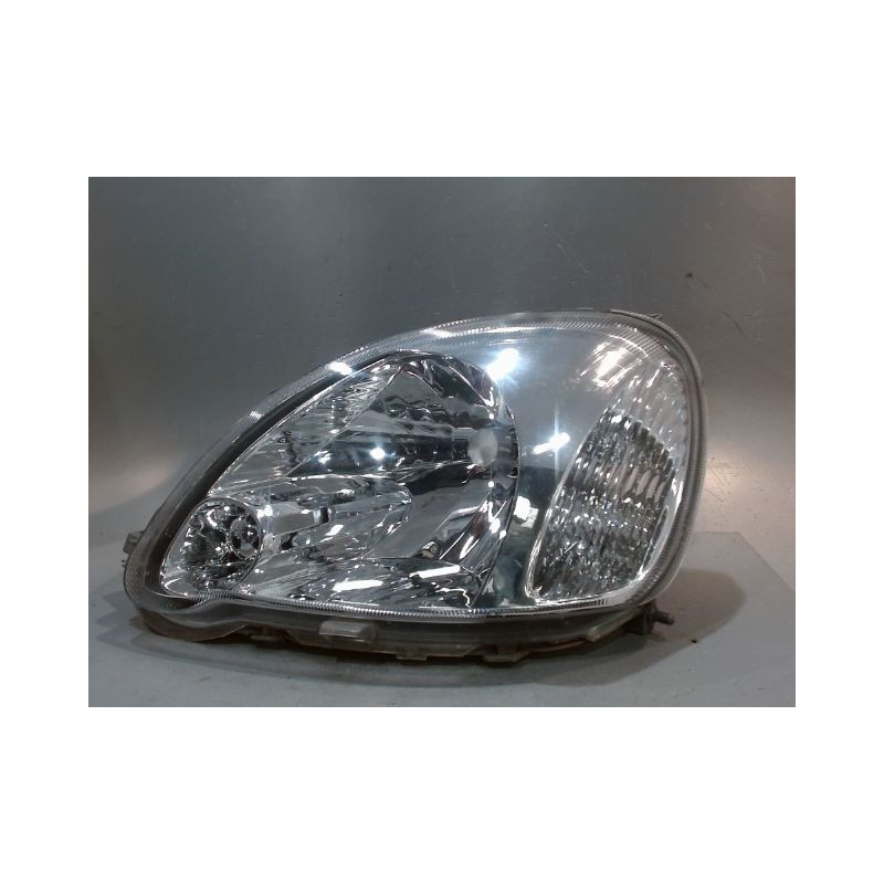 PHARE GAUCHE TOYOTA YARIS