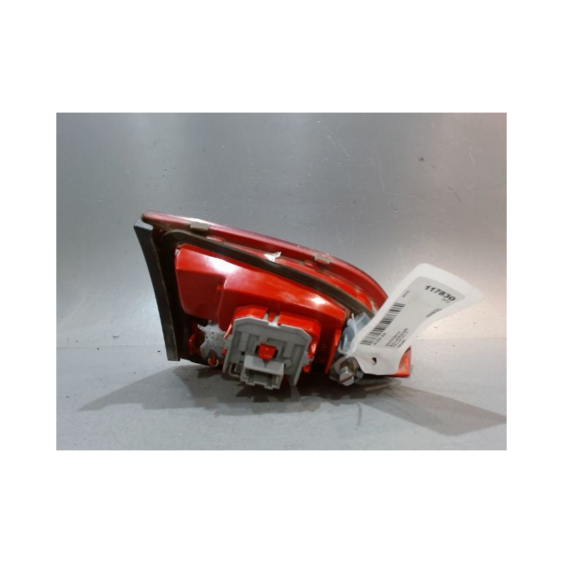 FEU ARRIERE INTERIEUR DROIT AUDI A4