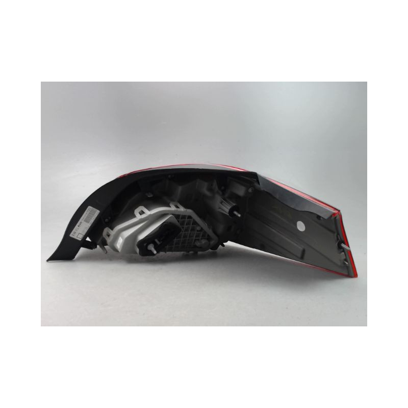 FEU ARRIERE GAUCHE  PEUGEOT 508 2010-