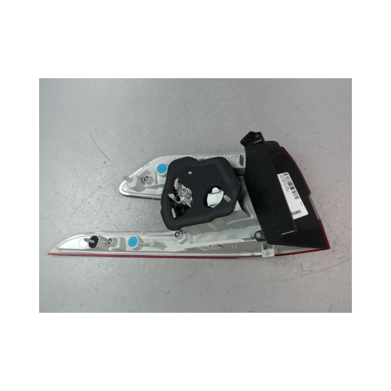 FEU ARRIERE DROIT PEUGEOT 308 SW 2008-