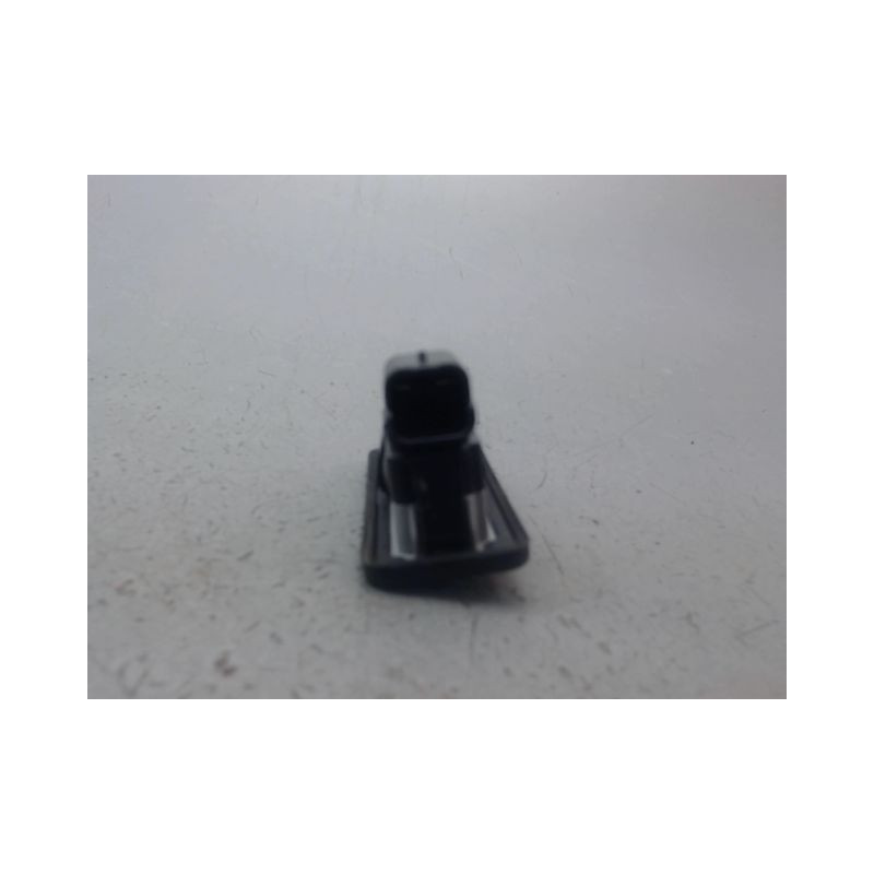 POIGNEE EXTERIEURE HAYON PEUGEOT 308 SW 2008-