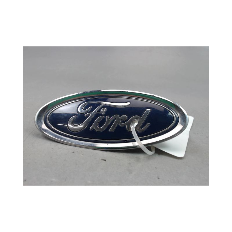 SIGLE CALANDRE FORD FIESTA 2005-