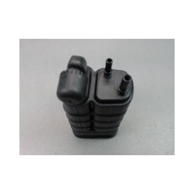 CANISTER DE VAPEUR DE CARBURANT DACIA SANDERO II 2012-...
