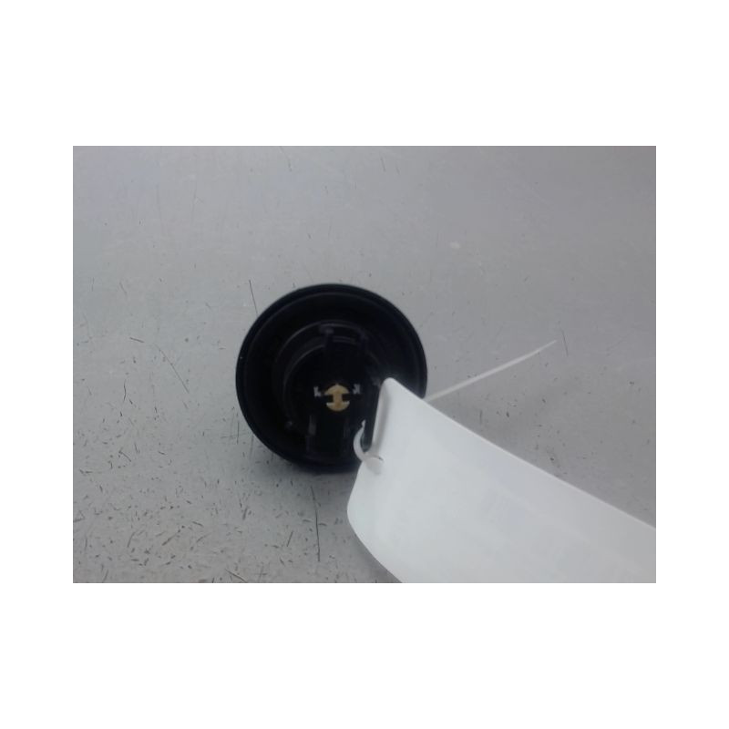BOUCHON RESERVOIR A CARBURANT RENAULT TWINGO II Phase 2 2011-2014