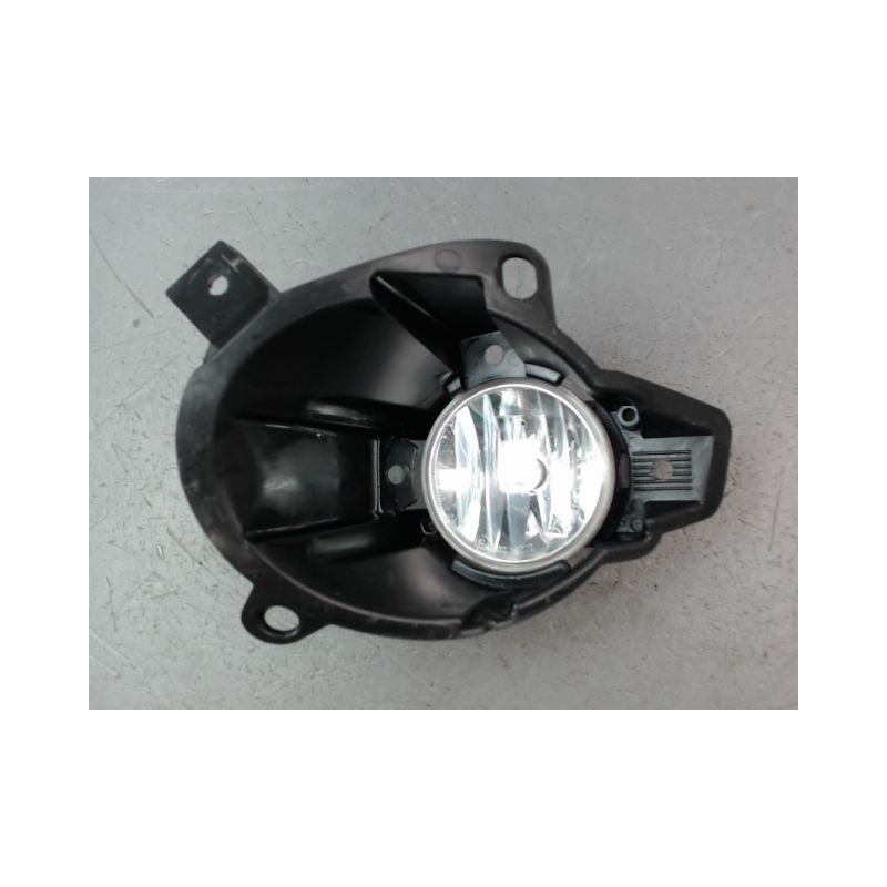 PHARE ANTIBROUILLARD AVANT GAUCHE PEUGEOT 206 + 2009-2013
