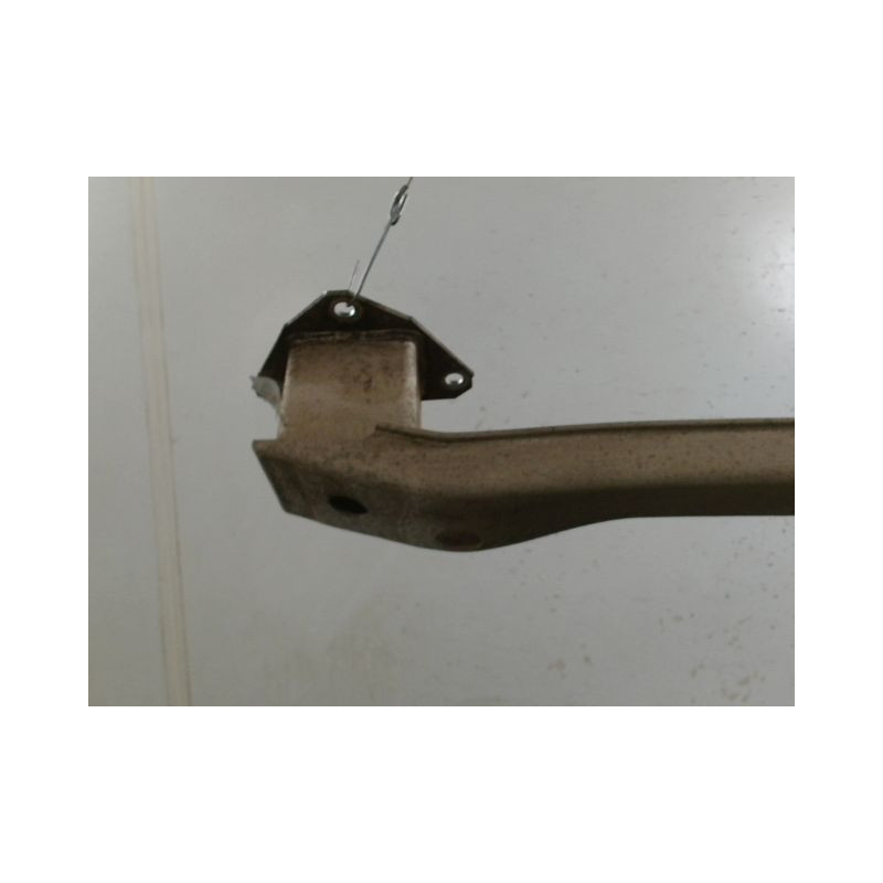 RENFORT PARE-CHOC ARRIERE  OPEL ASTRA