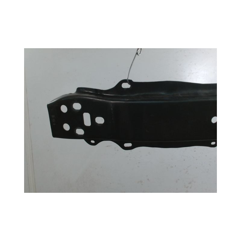 RENFORT PARE-CHOC AVANT TOYOTA YARIS