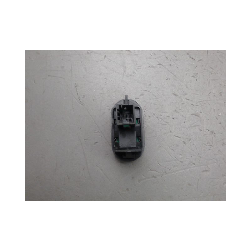 COMMANDE LEVE-GLACE PORTE AVD CITROEN C2