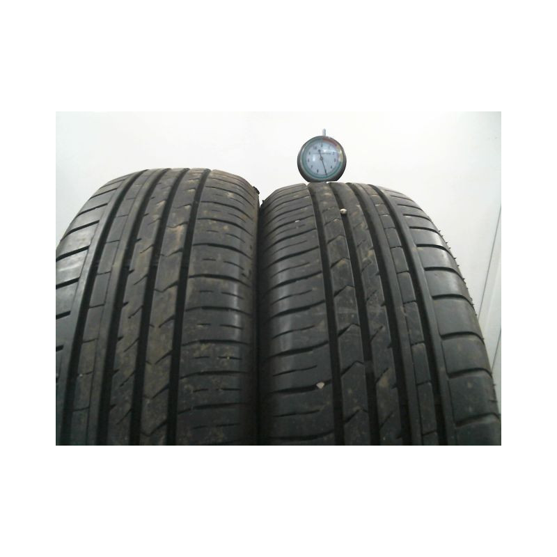 Paire de pneus WINRUN R330 175 65 14 82 T