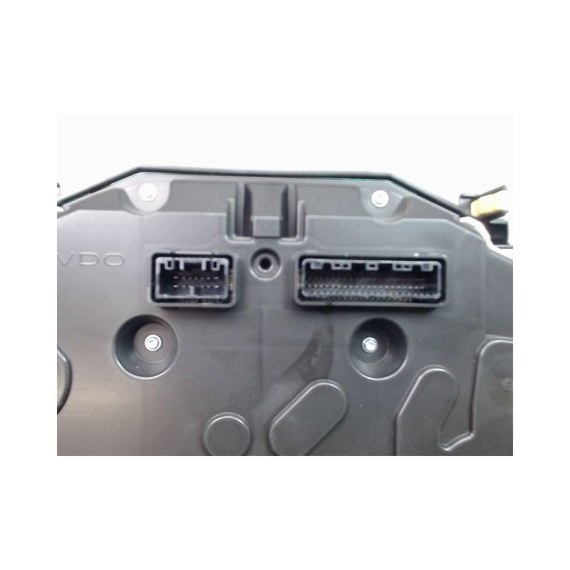 BLOC COMPTEURS TOYOTA AURIS 2010-