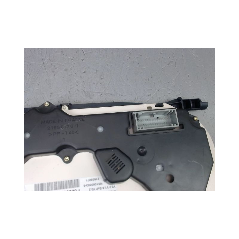 BLOC COMPTEURS RENAULT CLIO II Phase 2 2001-2006