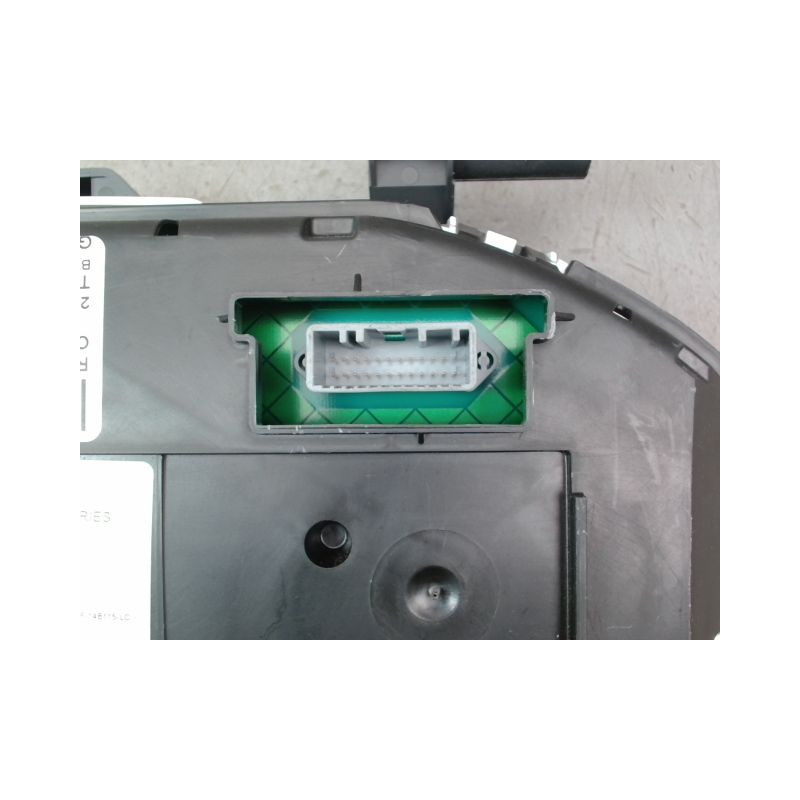 BLOC COMPTEURS RENAULT CLIO III Phase 2 2009-2014