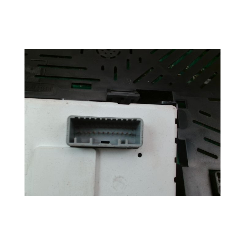 BLOC COMPTEURS RENAULT TWINGO II Phase 2 2011-2014