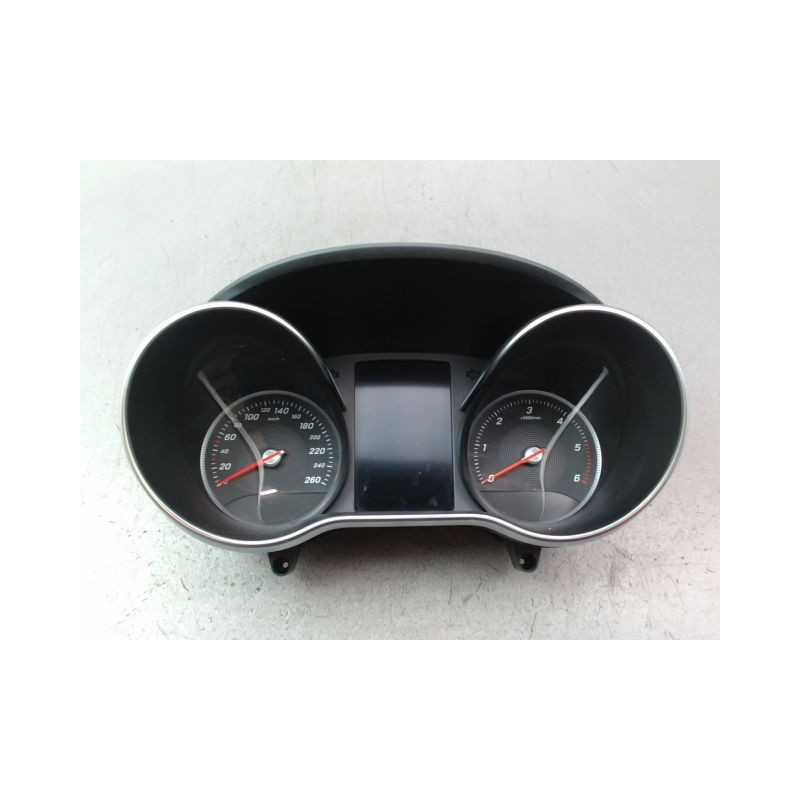 BLOC COMPTEURS MERCEDES CLASSE C 2007-