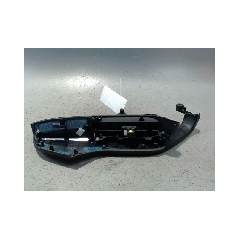 COMMANDE LEVE-GLACE PORTE AVD AUDI RS3