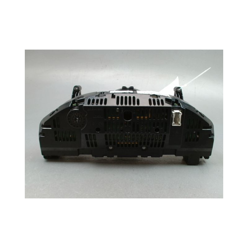 BLOC COMPTEURS MERCEDES CLASSE C 2007-