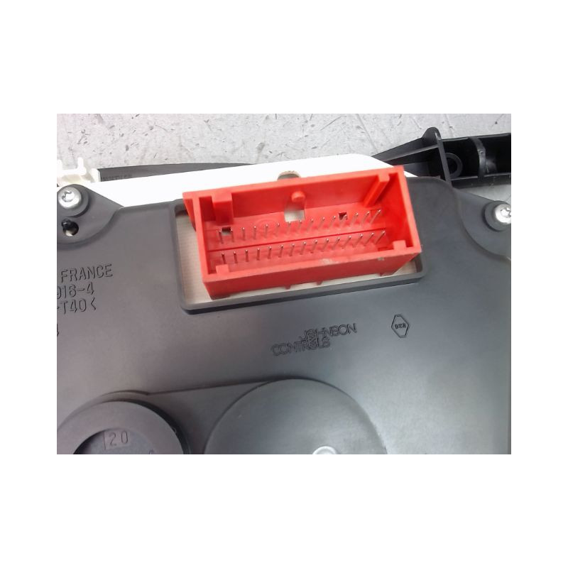 BLOC COMPTEURS RENAULT CLIO II Phase 2 2001-2006