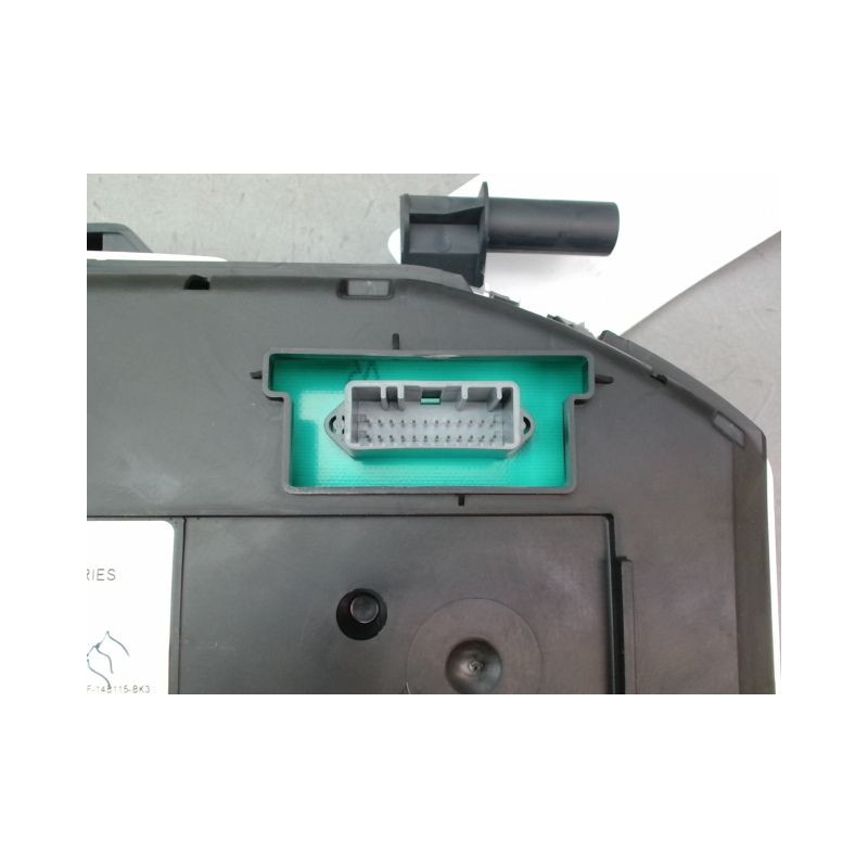 BLOC COMPTEURS RENAULT CLIO III Phase 1 2005-2009