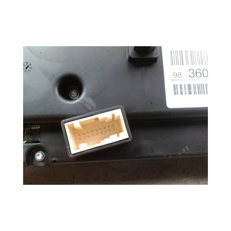 BLOC COMPTEURS PEUGEOT 208