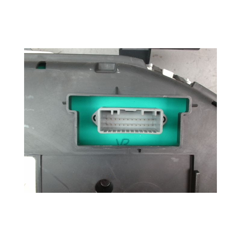 BLOC COMPTEURS RENAULT CLIO III Phase 1 2005-2009