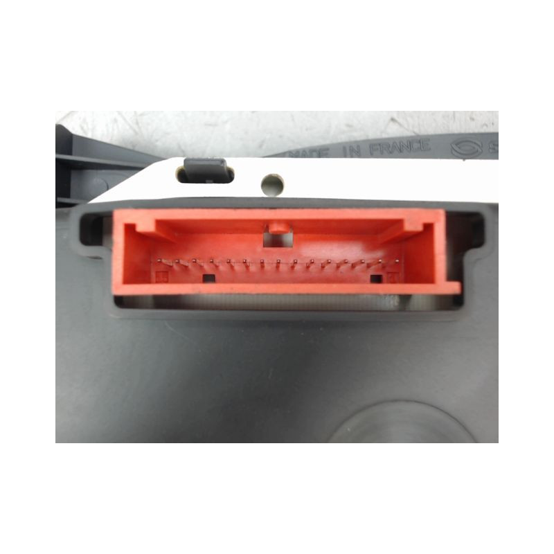BLOC COMPTEURS RENAULT CLIO II Phase 2 2001-2006
