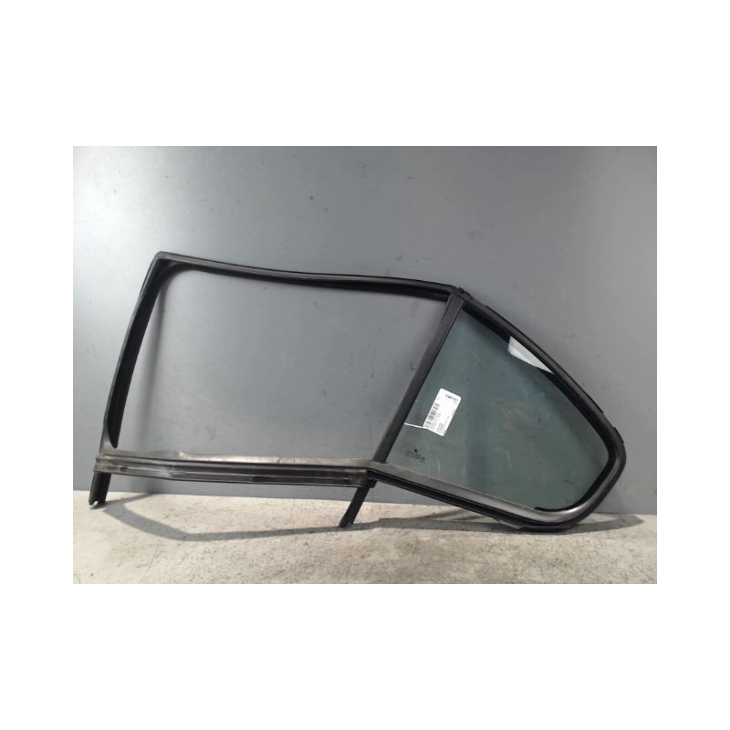 GLACE FIXE PORTE ARG SKODA OCTAVIA 2000-