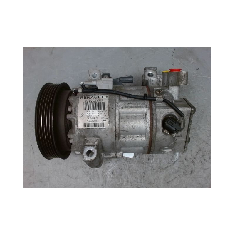 COMPRESSEUR AIR CONDITIONNE RENAULT CAPTUR