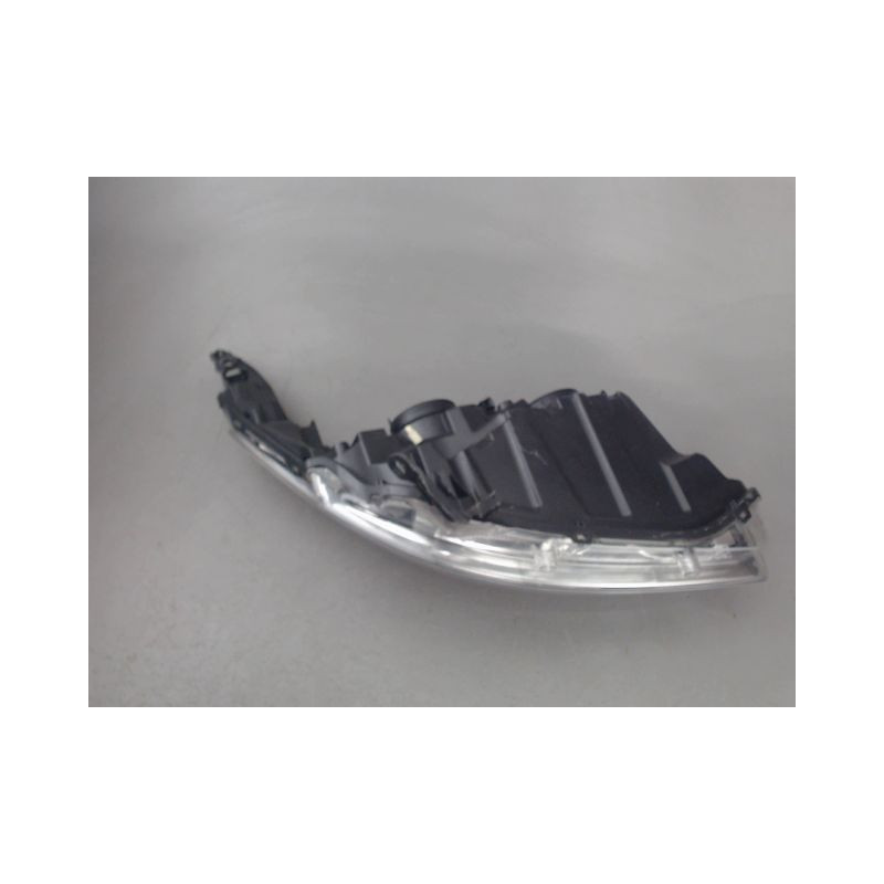 PHARE GAUCHE PEUGEOT 208