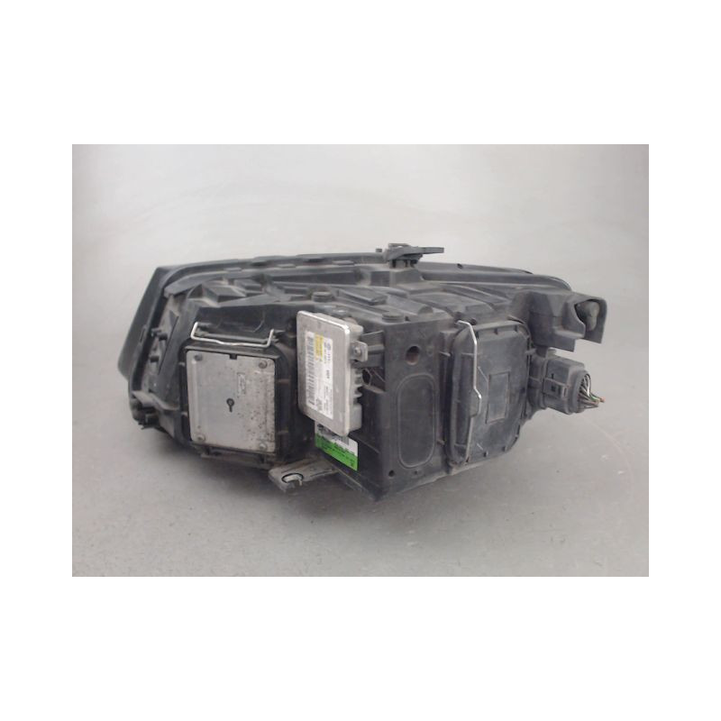 PHARE DROIT AUDI Q5