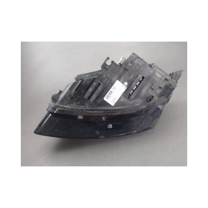 PHARE DROIT AUDI Q5