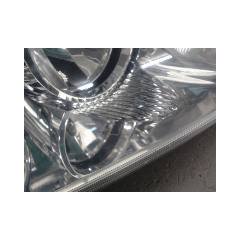 PHARE DROIT FIAT PUNTO