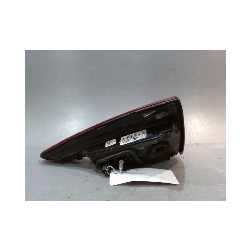 FEU ARRIERE INTERIEUR GAUCHE RENAULT CLIO