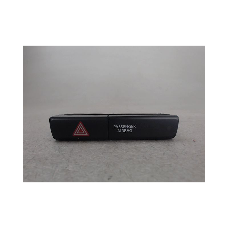 BOUTON DE WARNING SUZUKI VITARA