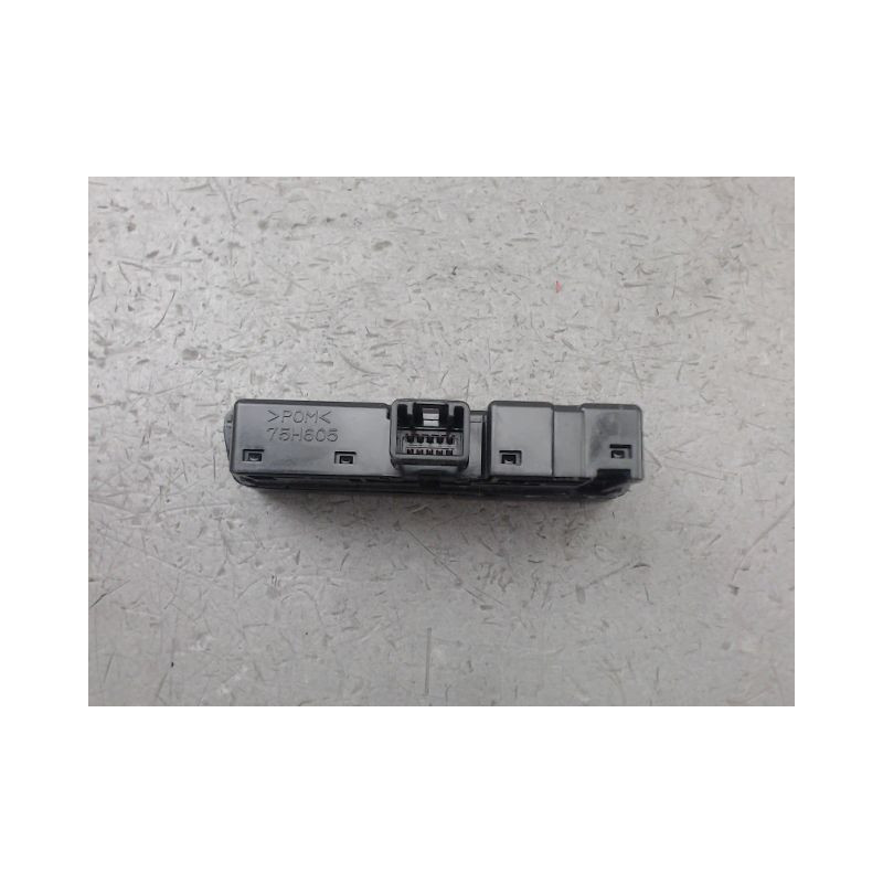 BOUTON DE WARNING SUZUKI VITARA