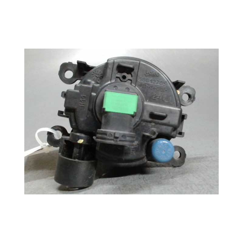 PHARE ANTIBROUILLARD AVANT DROIT RENAULT TRAFIC