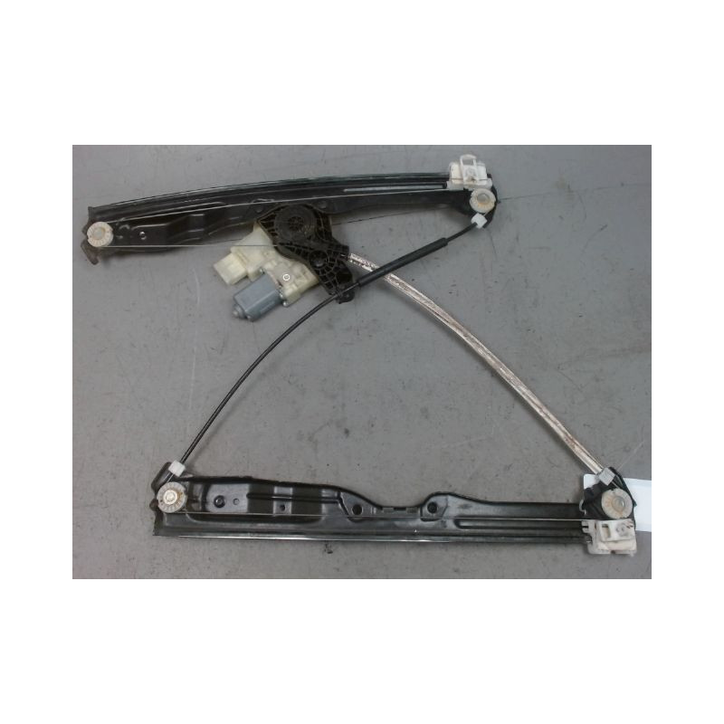 MECANISME+MOTEUR LEVE-GLACE AVANT GAUCHE PEUGEOT 308