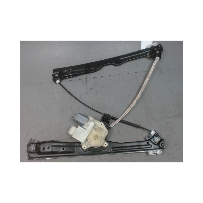 MECANISME+MOTEUR LEVE-GLACE AVANT GAUCHE PEUGEOT 308