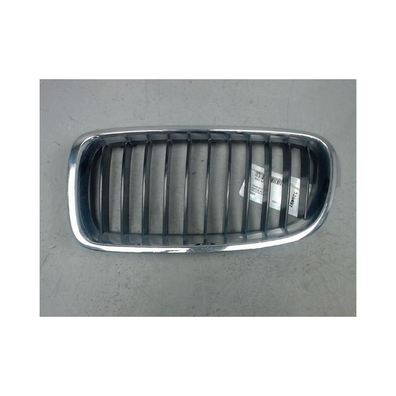 GRILLE CALANDRE GAUCHE BMW SERIE 3