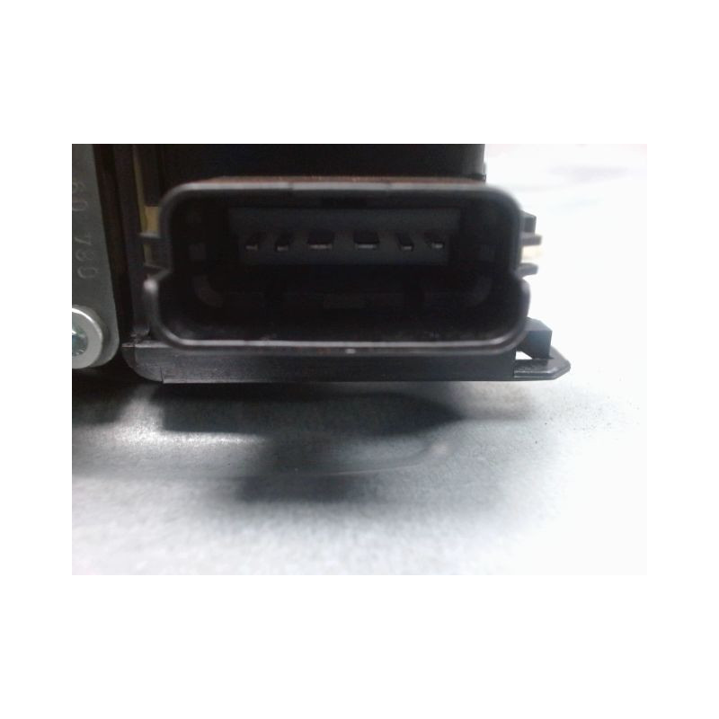 MECANISME+MOTEUR LEVE-GLACE AVANT DROIT HYUNDAI I 30