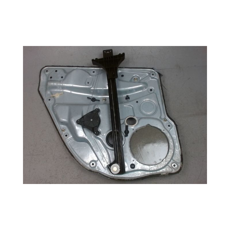 MECANISME+MOTEUR LEVE-GLACE ARRIERE DROIT VOLKSWAGEN GOLF