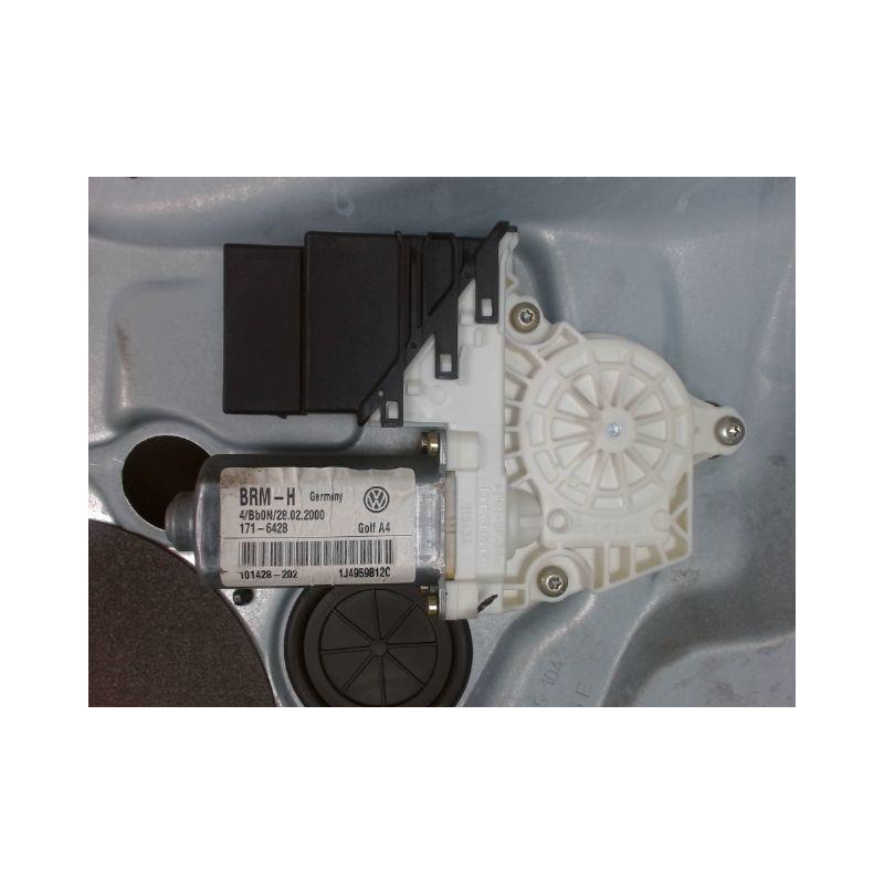 MECANISME+MOTEUR LEVE-GLACE ARRIERE DROIT VOLKSWAGEN GOLF